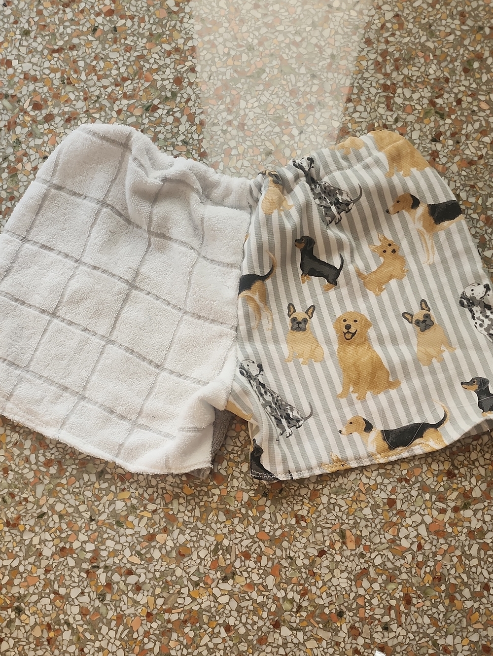Girls' White Shorts with Yellow Dog Print and Elastic Waist